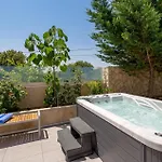 1 Bedroom Beautiful In Rab Palit
