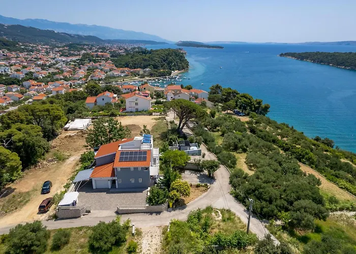 1 Bedroom Awesome In Rab Feriehus *