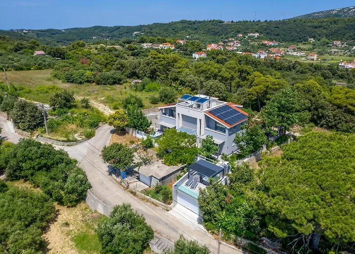 1 Bedroom Awesome In Rab Nyaraló